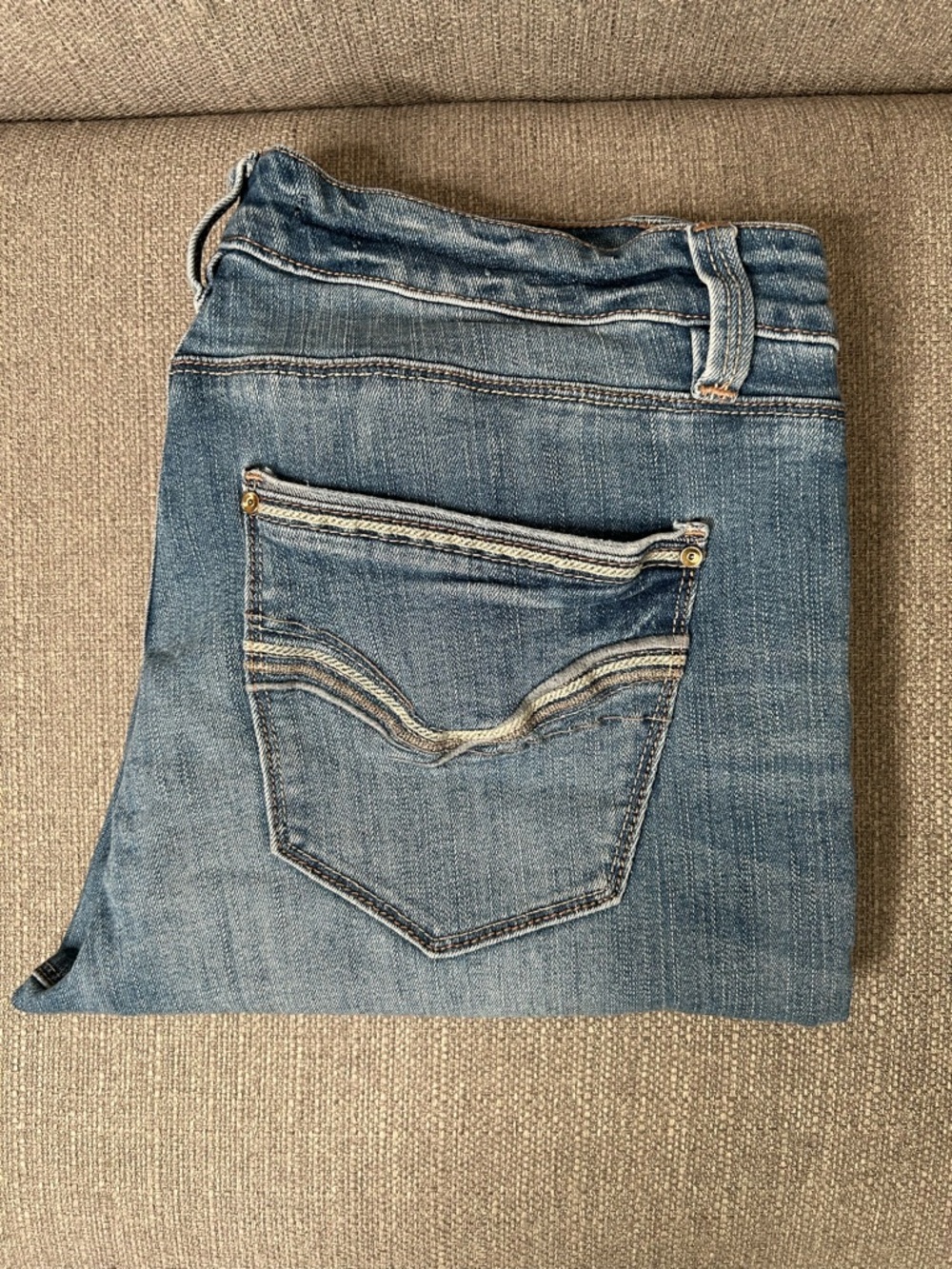 White House Black Market Blue Straight Leg Crop Jeans